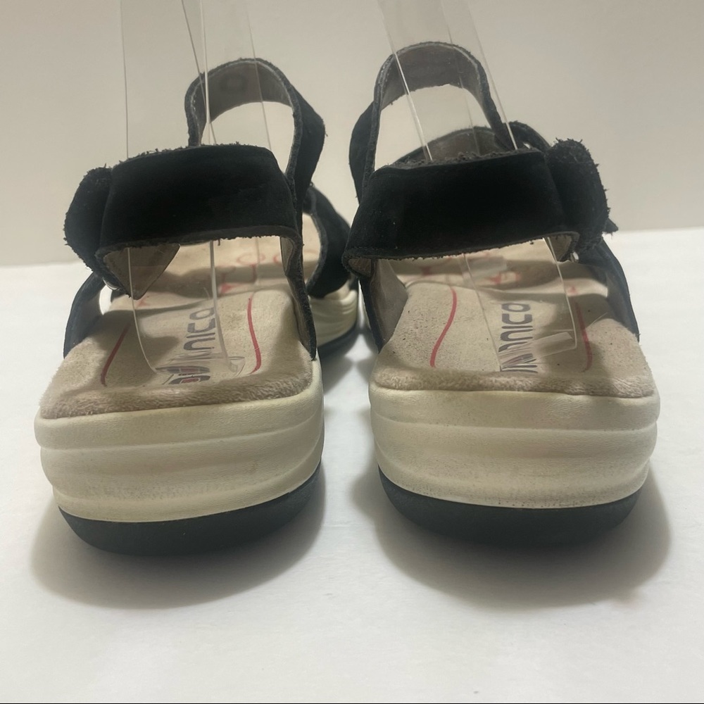 Bionica black suede flat sandals size 10 M - Picture 5 of 15